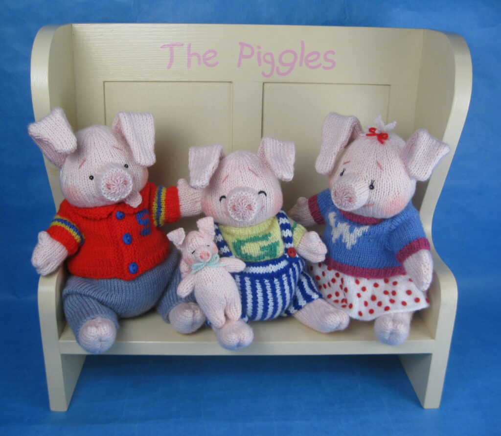 The Piggles knitted toys